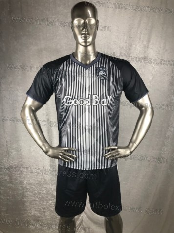 Uniforme Soccer Real Sociedad Visita 2019-20 Negro/Blanco